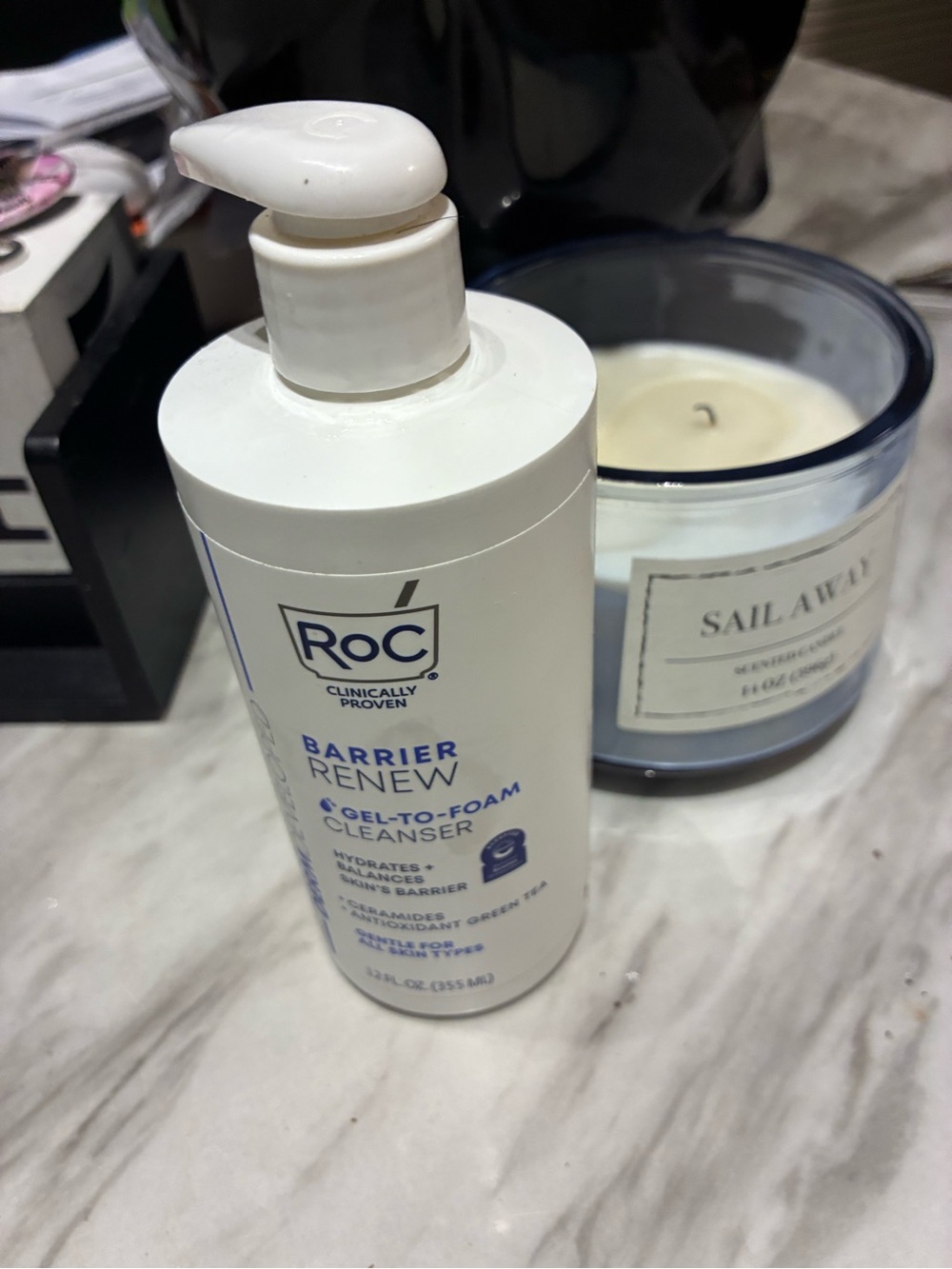 RoC Barrier Renew Gel-to-Foam Cleanser - White